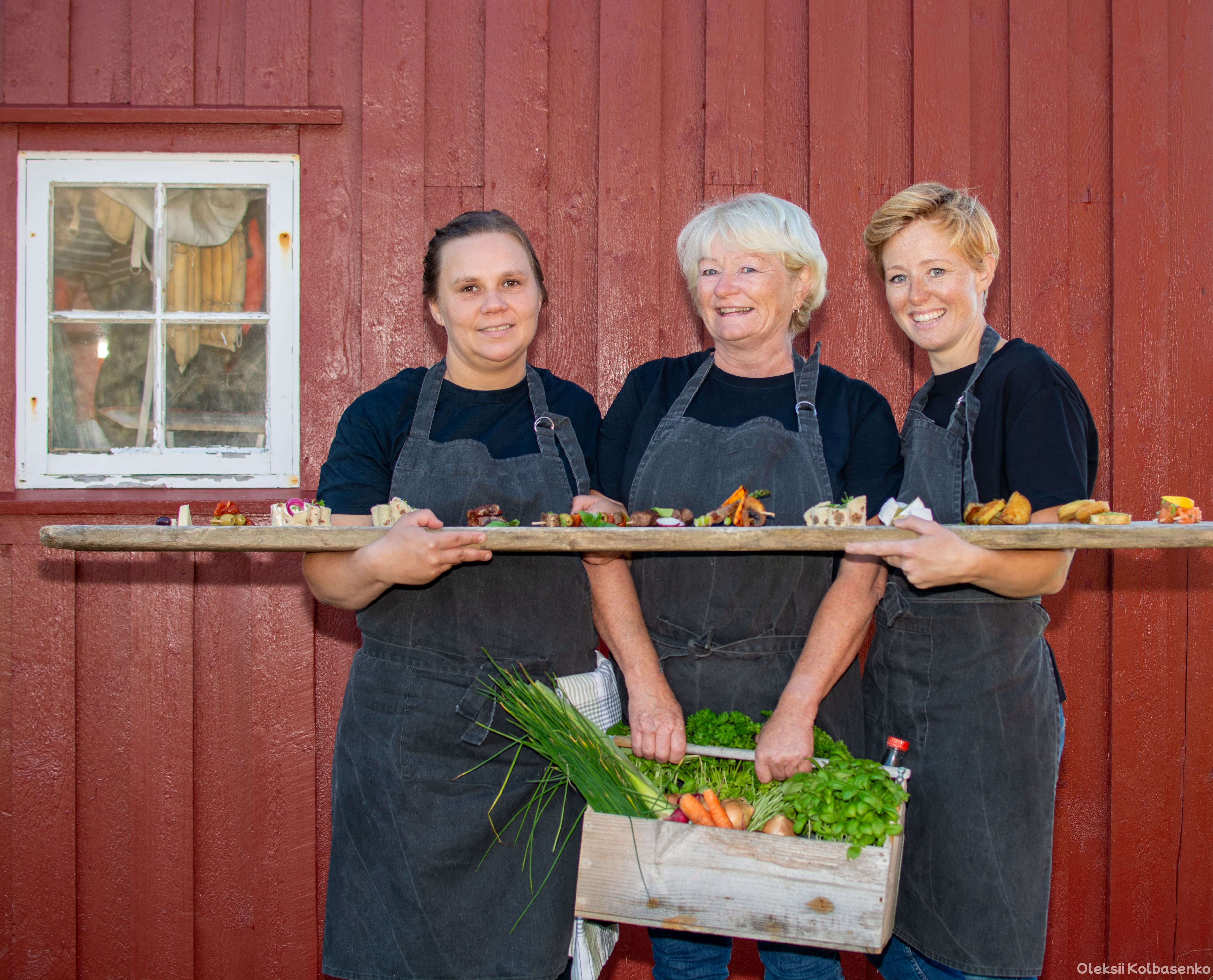 catering, mat, tapas, koldtbord, lindesnes, mandal, teambuilding, bryllup, dåp, selskap, konfirmasjon, jubileum, arrangement, bedrift, sommeravslutning, firmafest, sommerfest, juleselskap, nyttår, lunsj, møtemat, servering, kjøkken, jul, hjemmelaget, anledninger, fest, selskap, sammenkomst,